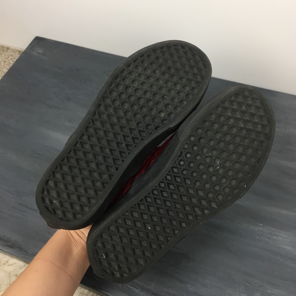 Vans Slip-On Sneakers Burgundy Velvet with Black Sole - Picture 4 of 6